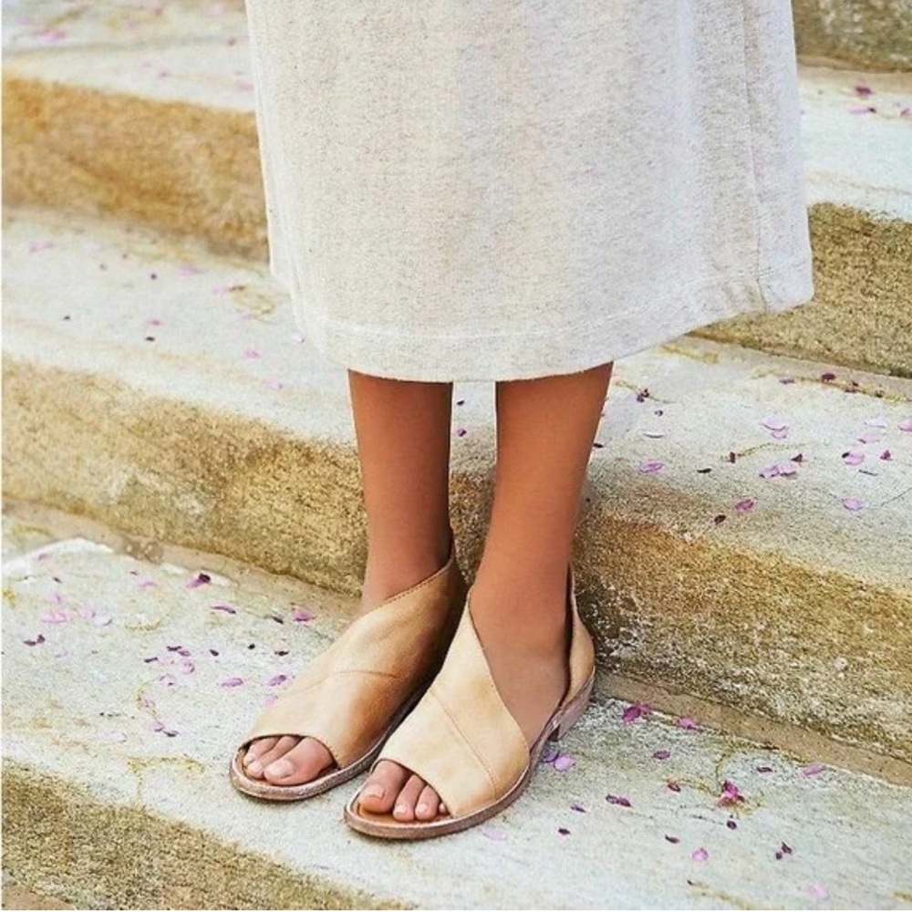 Free people Mont Blanc sandal Dove Grey women size US 9.5 new